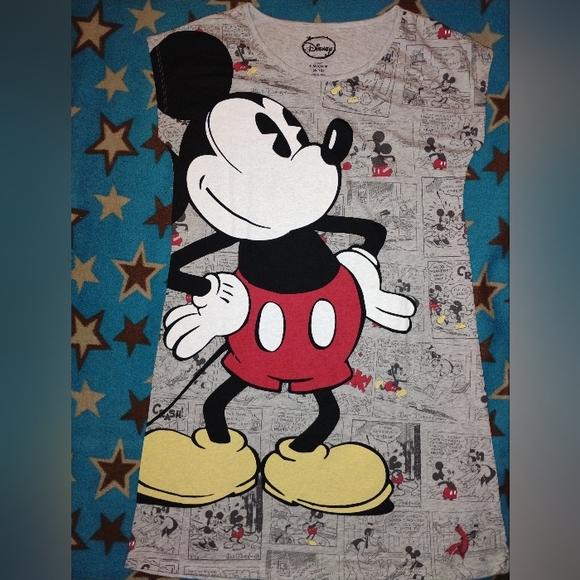 Mickey Mouse Graphic T-Shirt - Picture 4 of 5